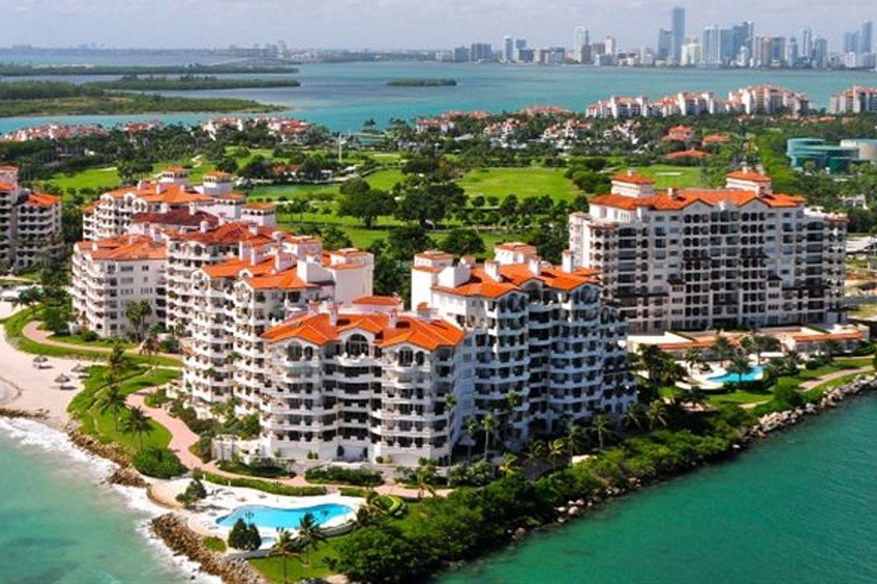 Provident Luxury Suites Fisher Island Miami Beach Esterno foto